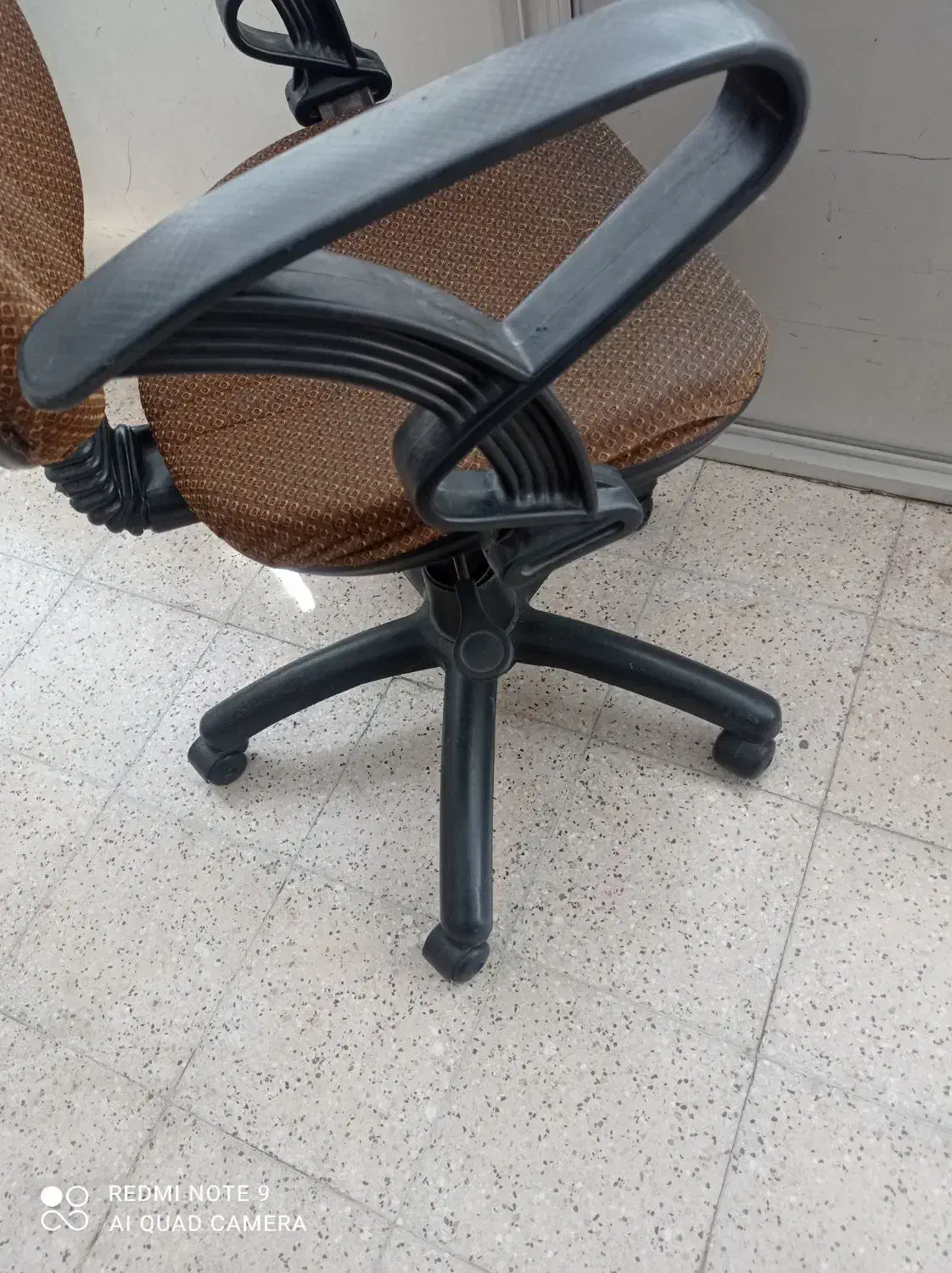 صندلی|صندلی و نیمکت|کرمانشاه, |دیوار