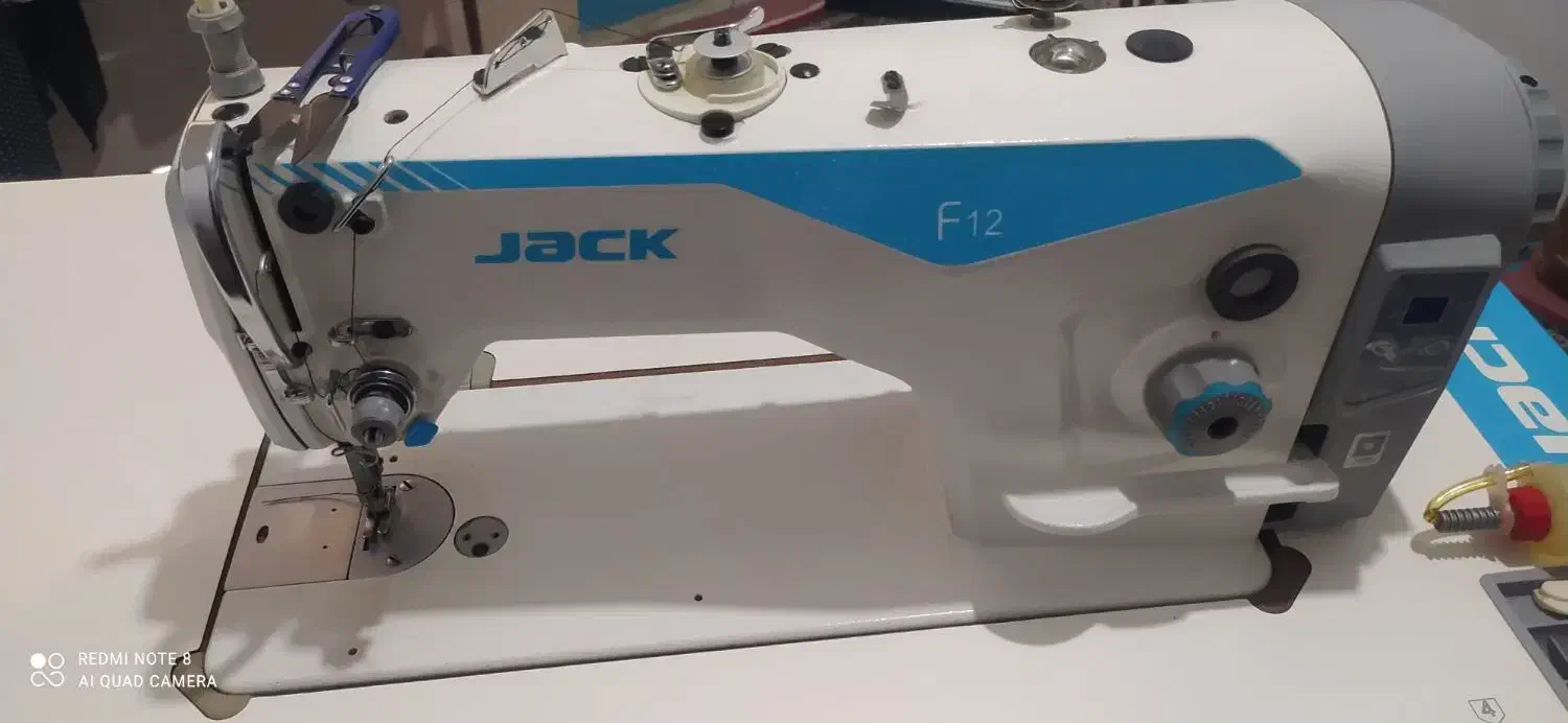 چرخ خیاطی در حد نو|ماشین‌آلات صنعتی|سنندج, |دیوار