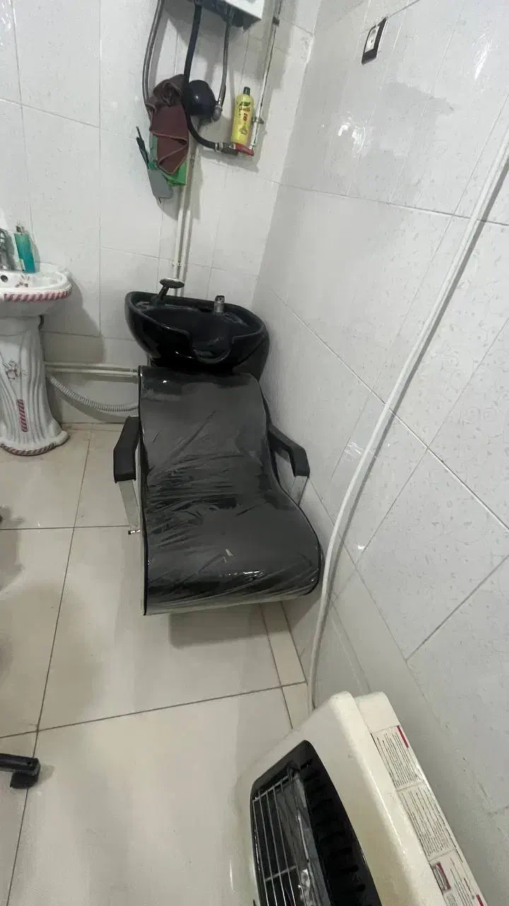 وسایل آرایشگاه|آرایشگاه و سالنهای زیبایی|دهگلان, |دیوار