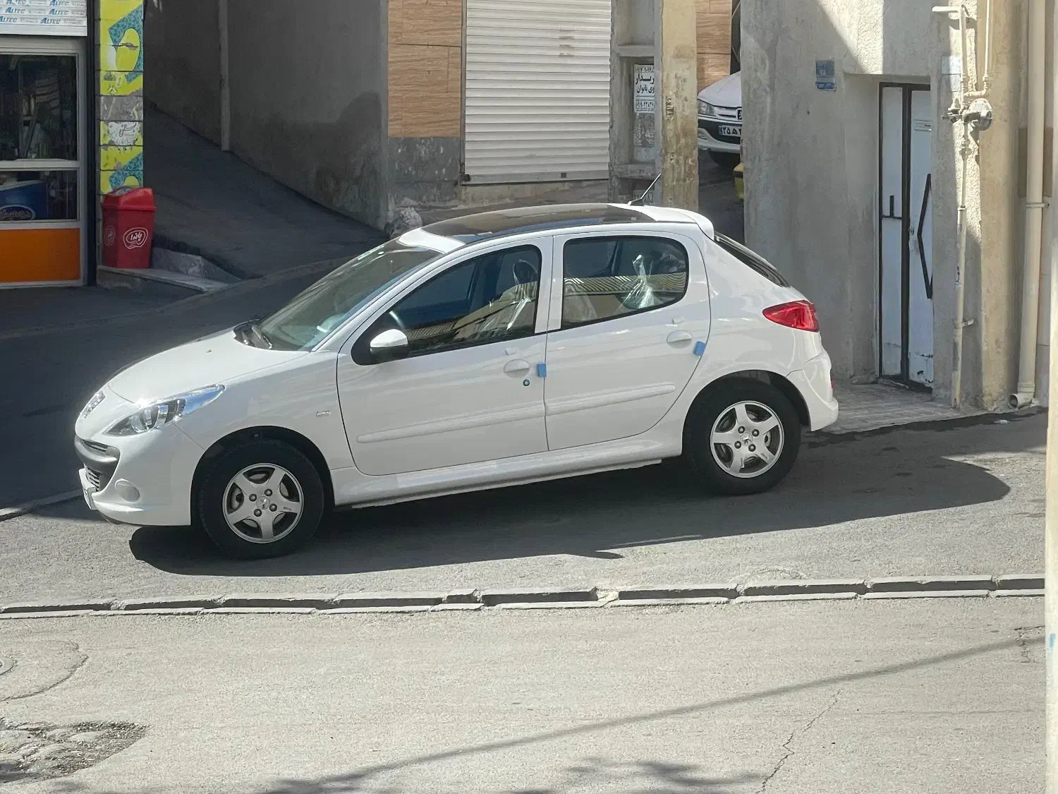 207 پانا ارتقا یافته موتور جدیدtu5p|خودرو سواری و وانت|کرج, عظیمیه|دیوار