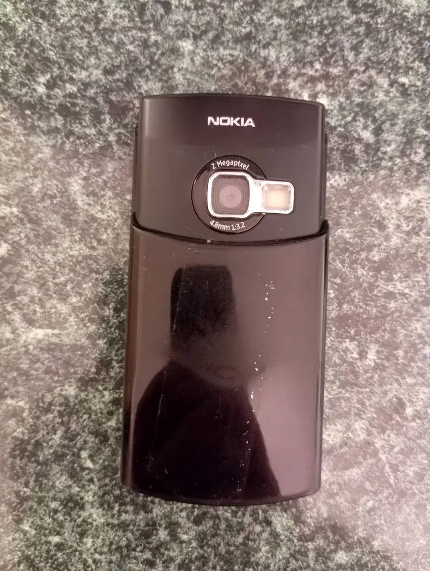 Nokia N72|موبایل|میانه, |دیوار