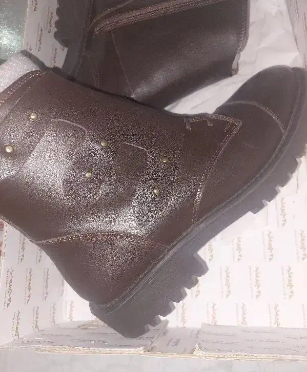 نیم بوت چرم مشهد قهوه ای ترندسال|کیف، کفش، کمربند|مشهد, رستگار|دیوار