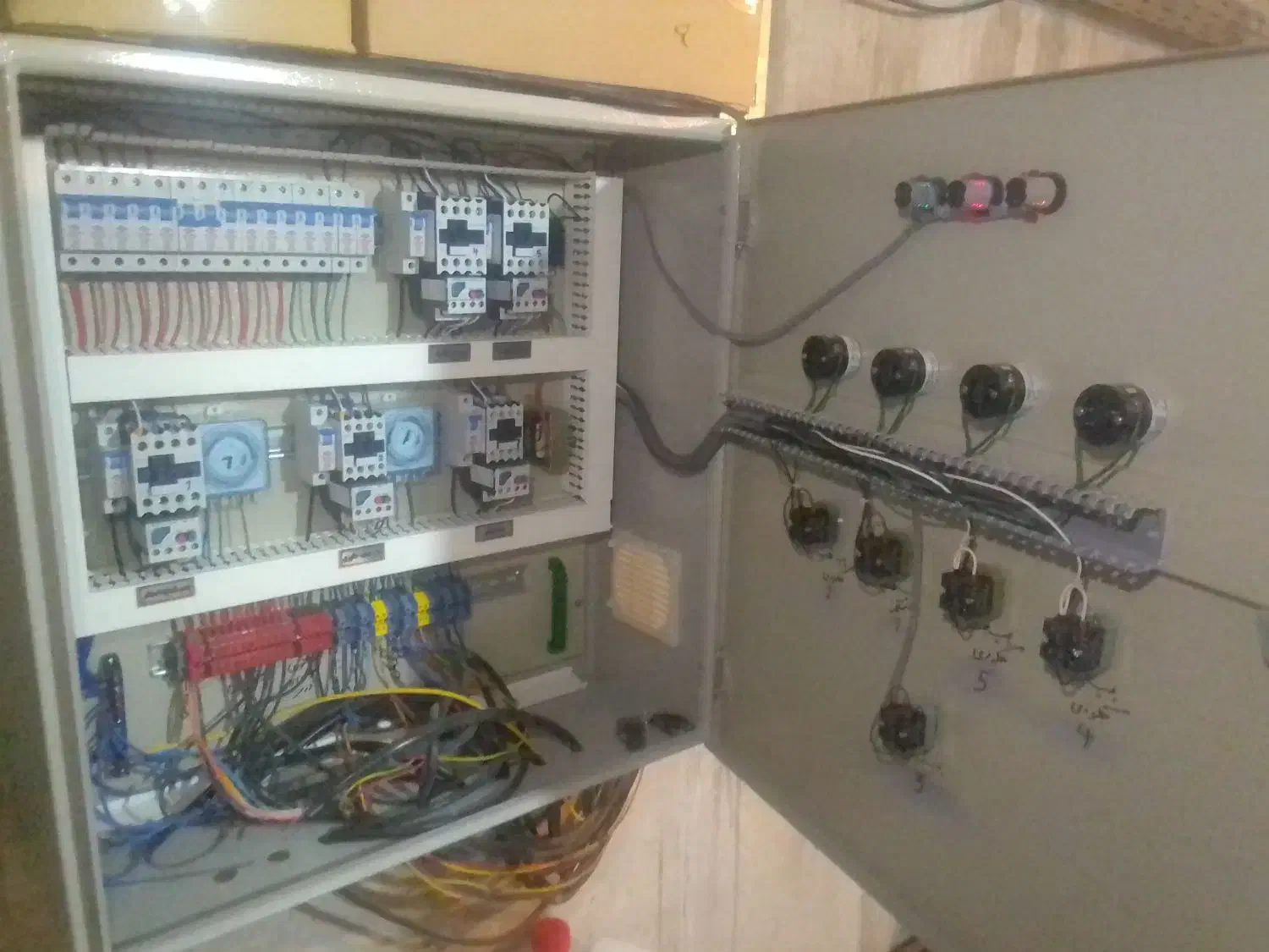 برقکار و نصاب دوربین و دزدگیر|خدمات پیشه و مهارت|هشتگرد, شهرک کوثر|دیوار