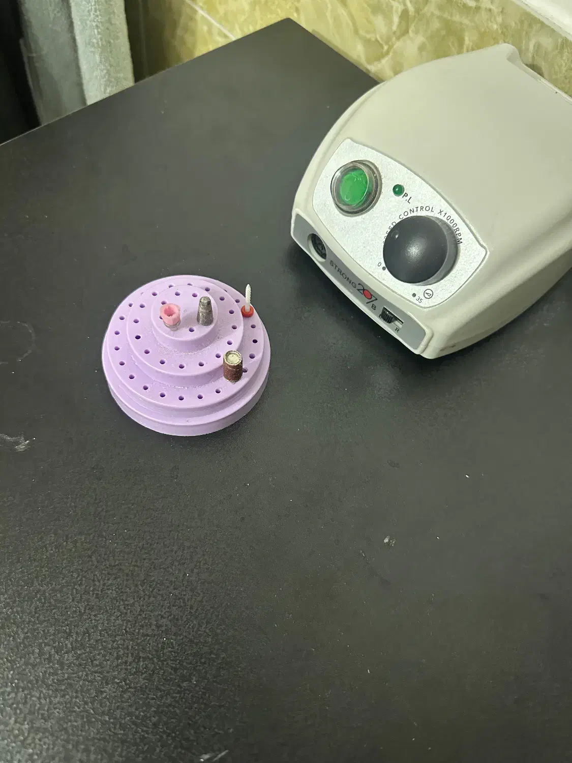 فروش وسایل وخدمات کاشت ناخن|آرایشی، بهداشتی، درمانی|یاسوج, |دیوار