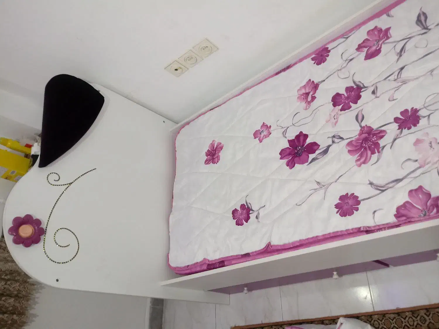 تخت با تشک|تخت و سرویس خواب|لاهیجان, شهرک سلمان فارسی|دیوار