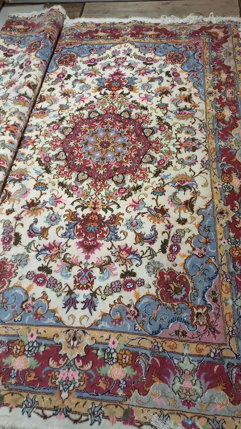 فرش نیشابور|فرش|تبریز, |دیوار