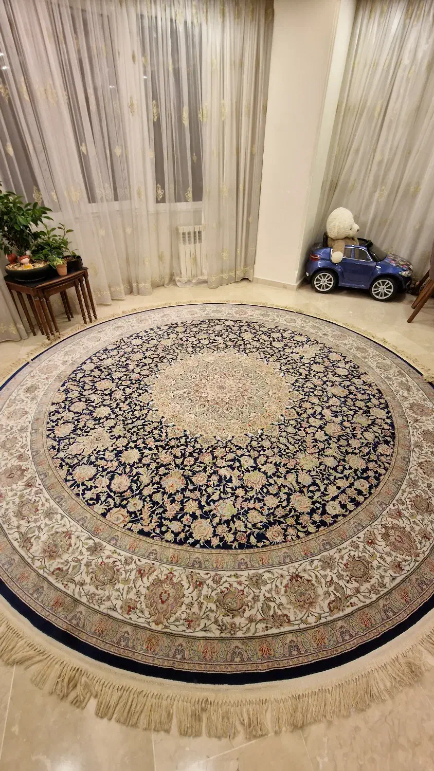 فرش افق گرد قطر ۳ متر ۱۲ شانه|فرش|تهران, چیذر|دیوار