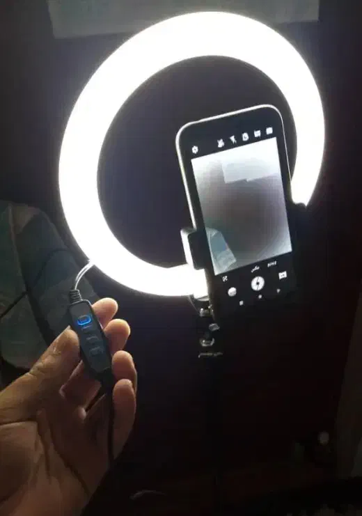 رینگ‌ لایت|دوربین عکاسی و فیلم‌برداری|کرمانشاه, |دیوار