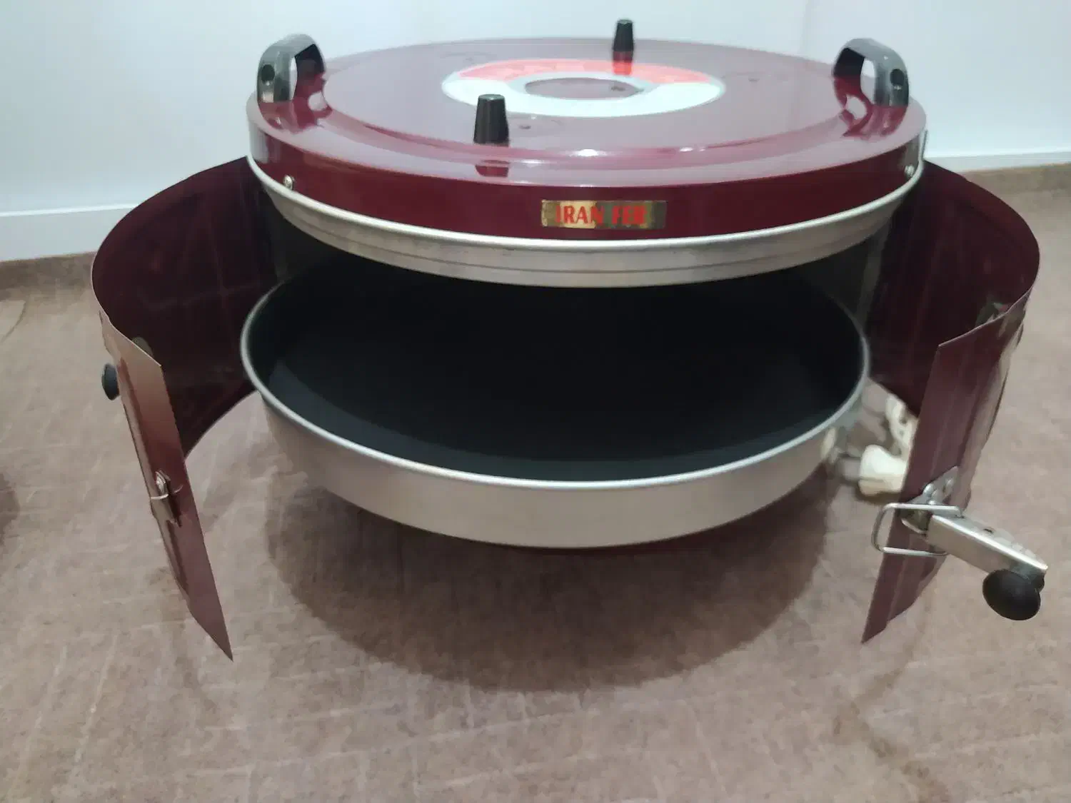 ماکروفر برقی گرد با تابه نسوز|اجاق گاز و لوازم برقی پخت‌وپز|تبریز, |دیوار