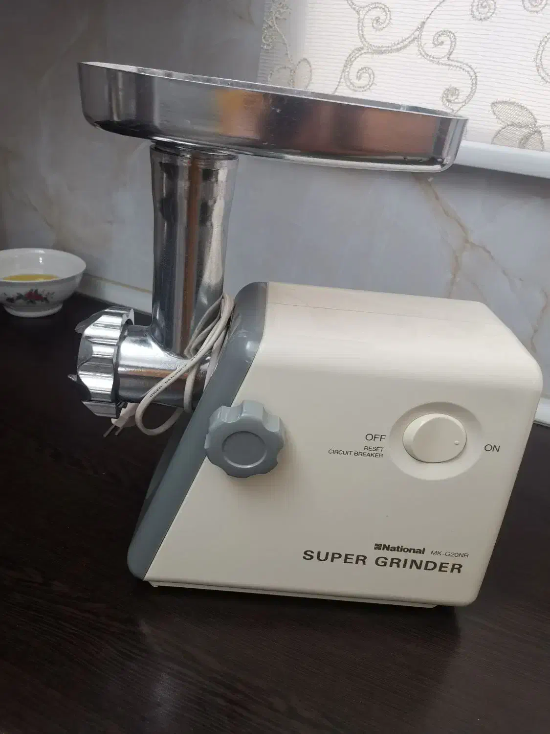 چرخ گوشت در حد نو نو|خردکن، آسیاب، غذاساز|قم, آزادگان|دیوار