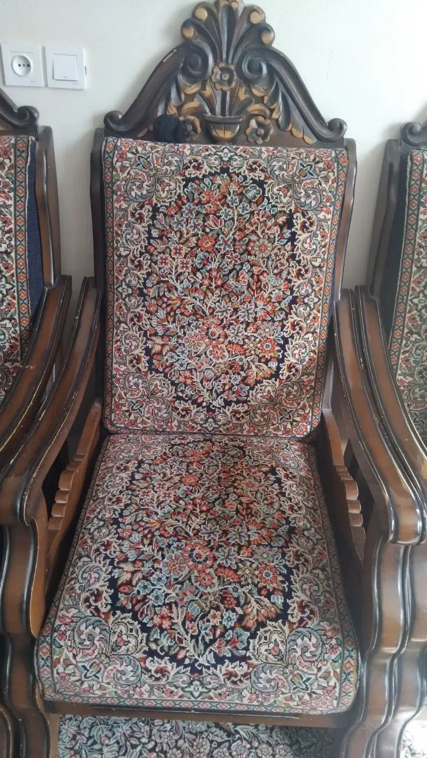 مبل قالی با چوب راش|مبلمان خانگی و میز عسلی|ماهان, |دیوار