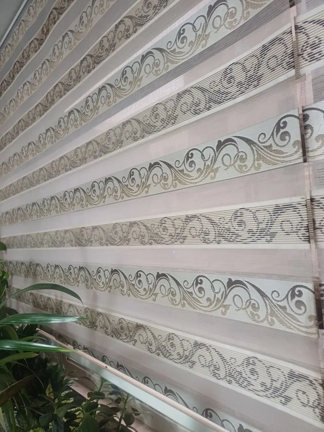 پرده زبرا|پرده، رانر، رومیزی|تهران, شهرک ولیعصر جنوبی|دیوار