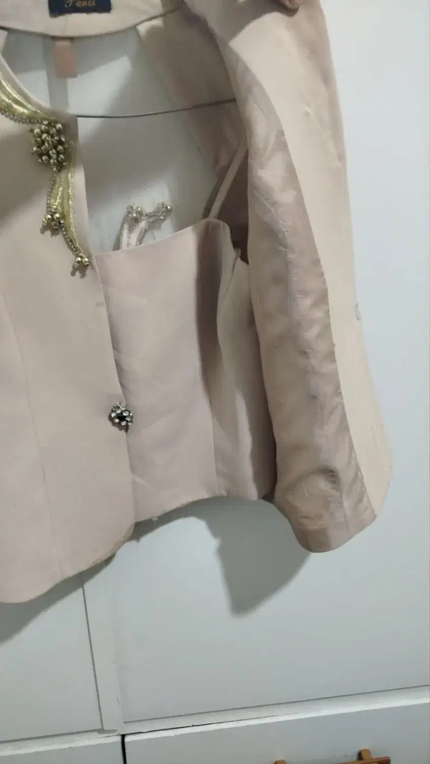 لباس ها در حد نو|لباس|محمدیه-قزوین, |دیوار