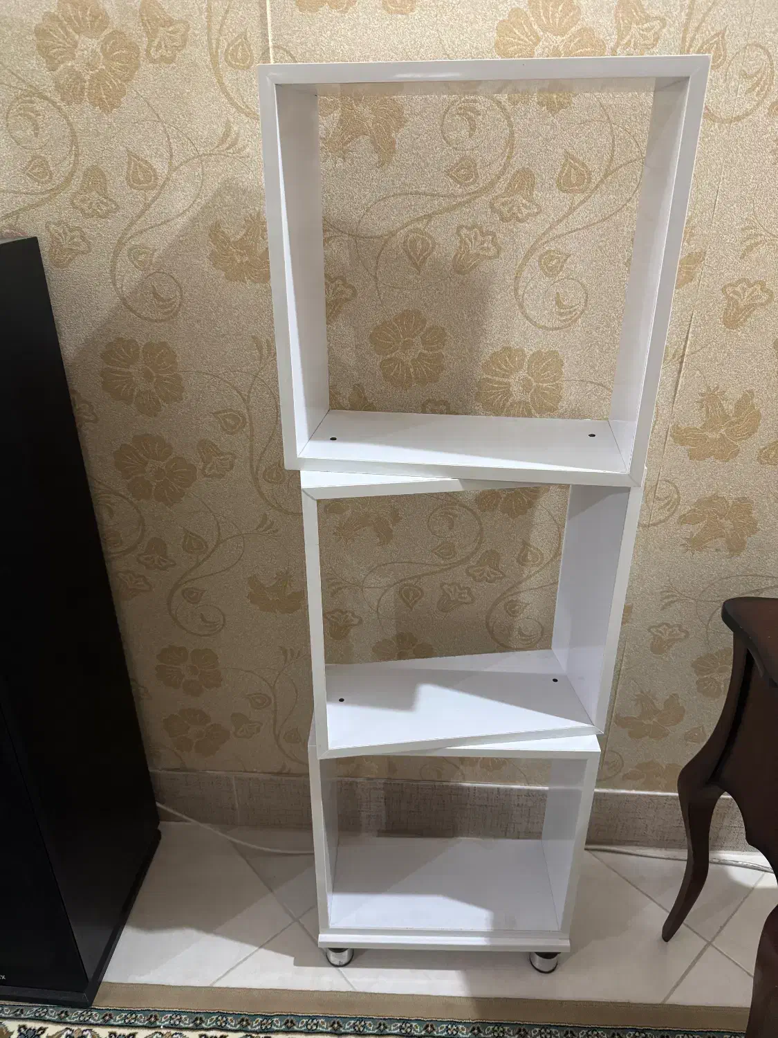 کتابخانه یا دکوری|کتابخانه، شلف، قفسه‌های دیواری|بروجرد, |دیوار