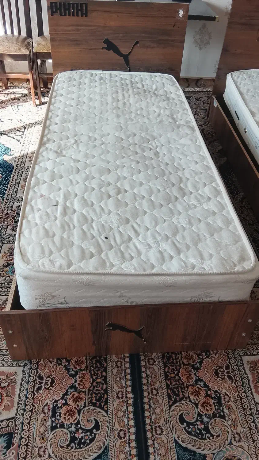 خوشخواب ۱ نفره و ۲ نفره و تخت کودک|تخت و سرویس خواب|بروجن, |دیوار