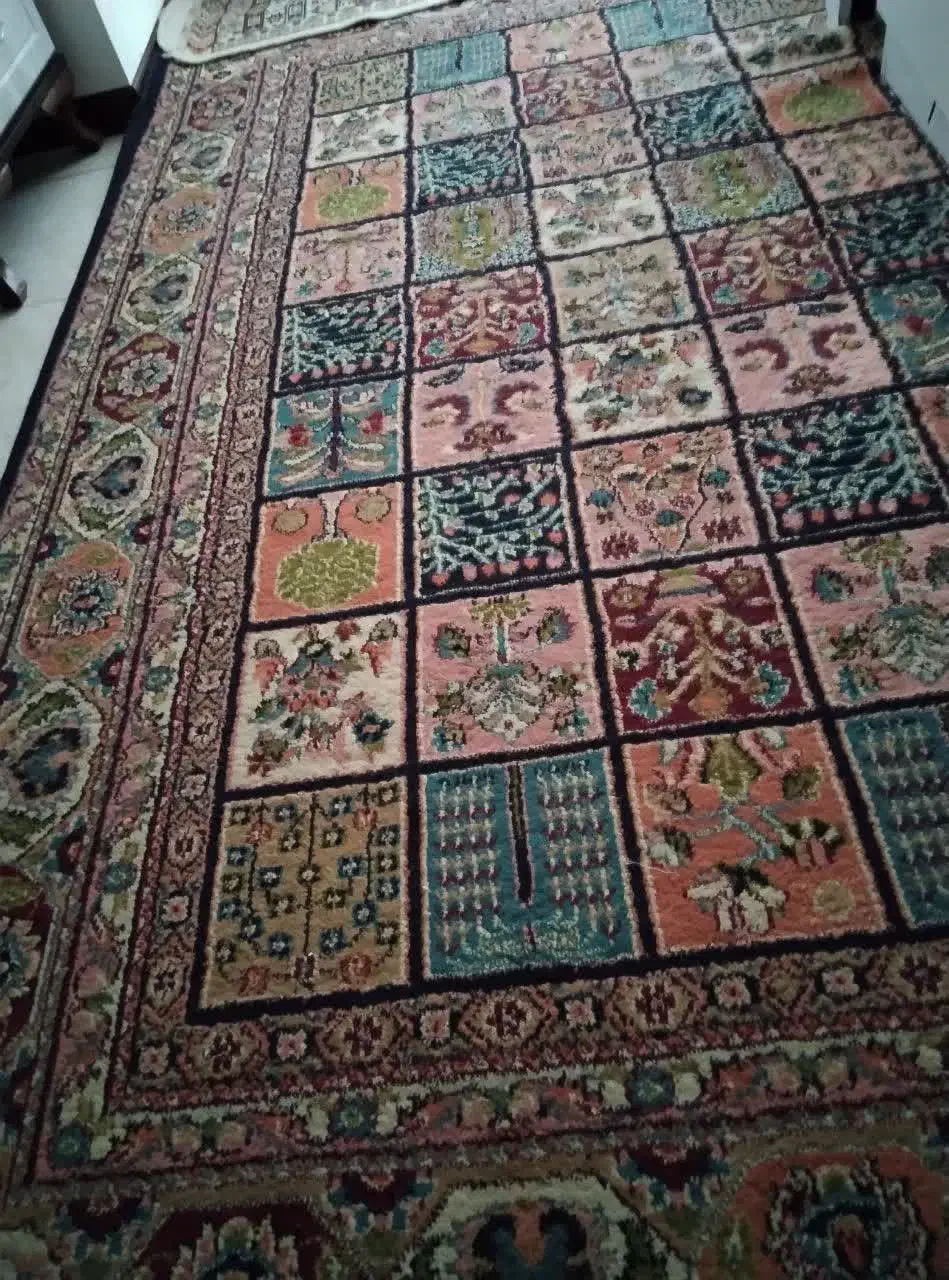 فرش سرمه ی صورتی|فرش|پردیس, فاز ۳|دیوار