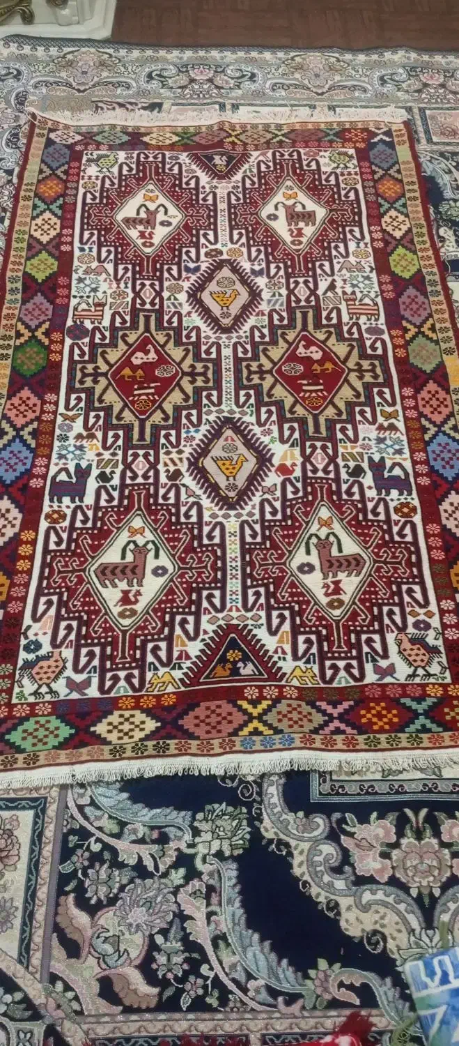 یک ورنی دو متری|گلیم، جاجیم، گبه|تبریز, |دیوار