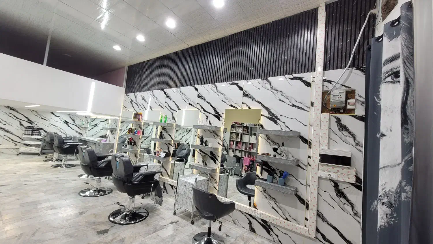 واگذاری سالن زیبایی مهوا با امکانات کامل|آرایشگاه و سالن‌های زیبایی|هشتگرد, شهرک وحدت|دیوار