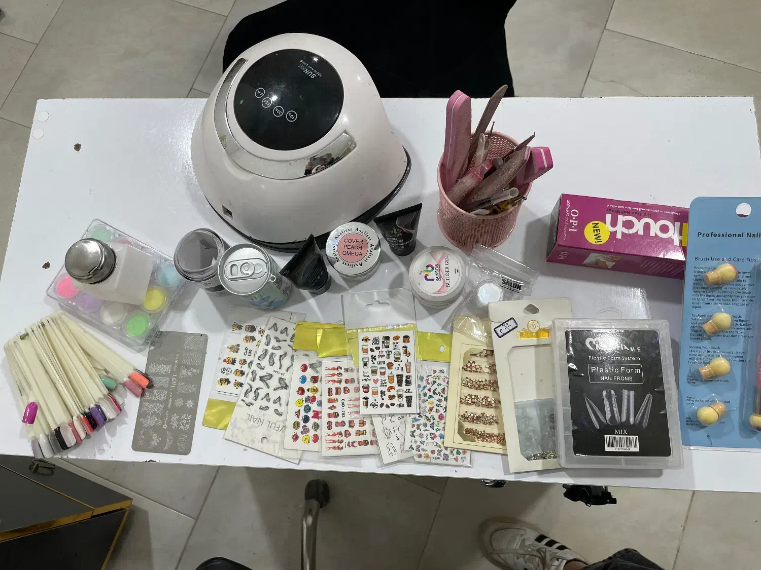 فروش وسایل ناخن|آرایشگاه و سالنهای زیبایی|نیشابور, جمهوری|دیوار