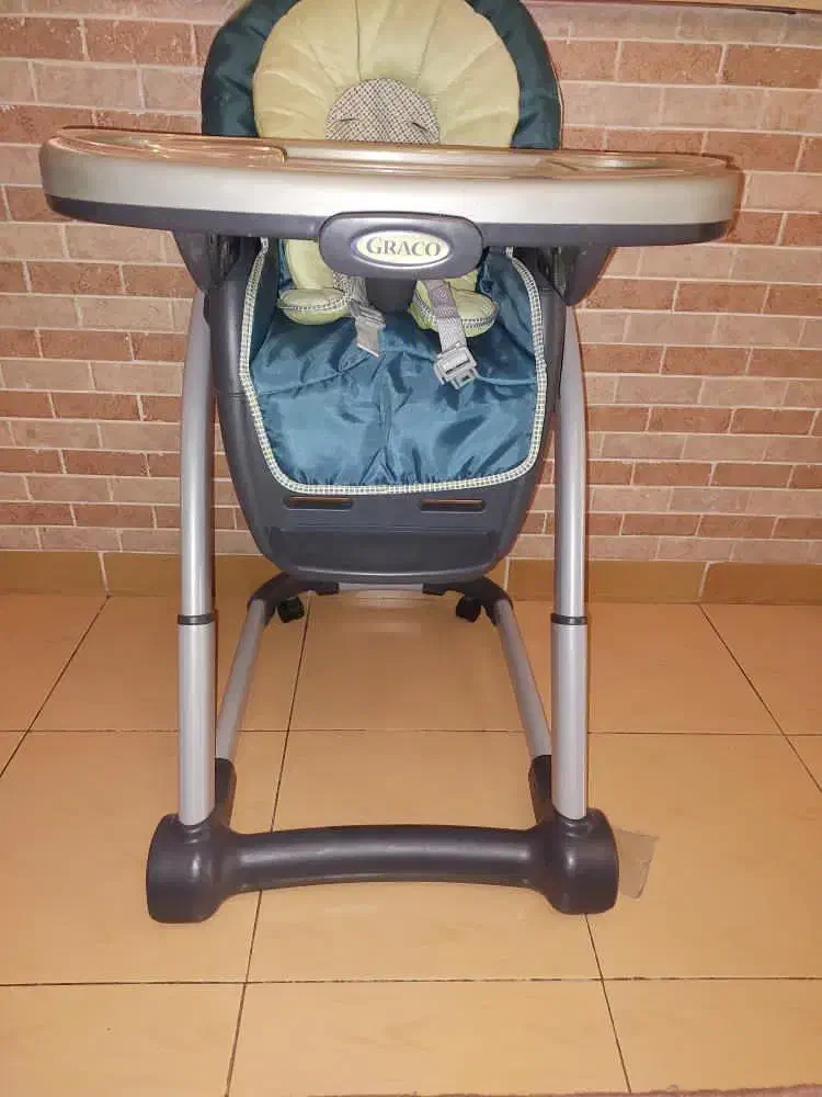 صندلی غذا کودک|تخت و صندلی بچه|ورامین, ورامین|دیوار