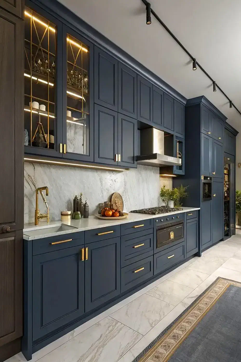 خدمات،ساخت،نصب انواع کابینتMDFوانواع سازهای چوبی|کتابخانه، شلف، قفسههای دیواری|یزد, |دیوار