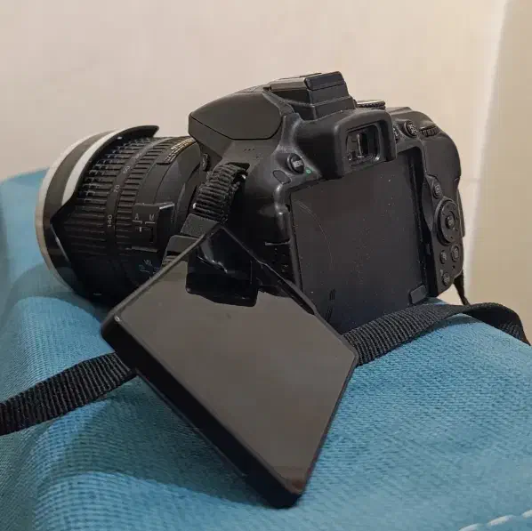 دوربین نیکون ۵۳۰۰ لنز۱۸ ۱۴۰|دوربین عکاسی و فیلم‌برداری|مراغه, |دیوار