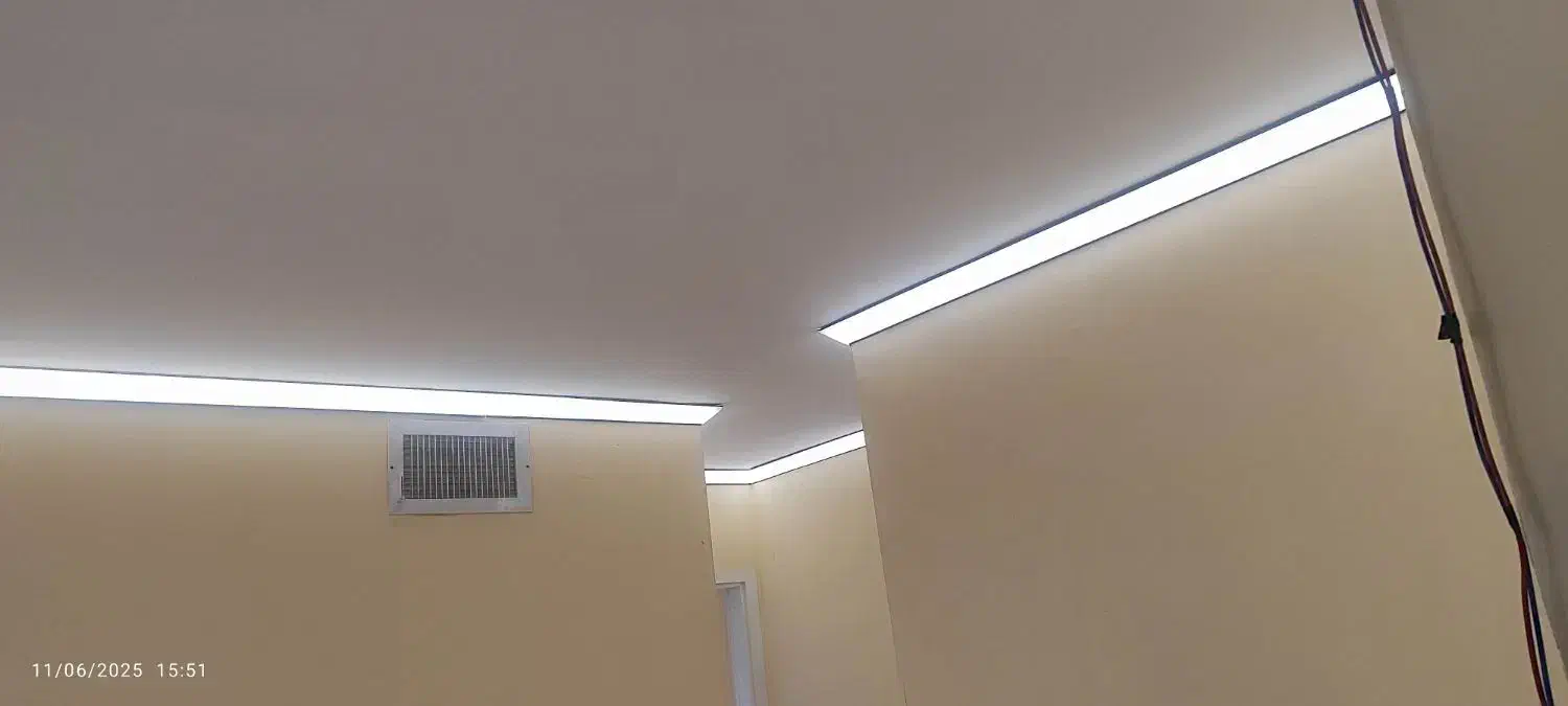 استخدام شاگرد جهت برقکاری ساختمان|استخدام معماری، عمران و ساختمانی|بومهن, |دیوار
