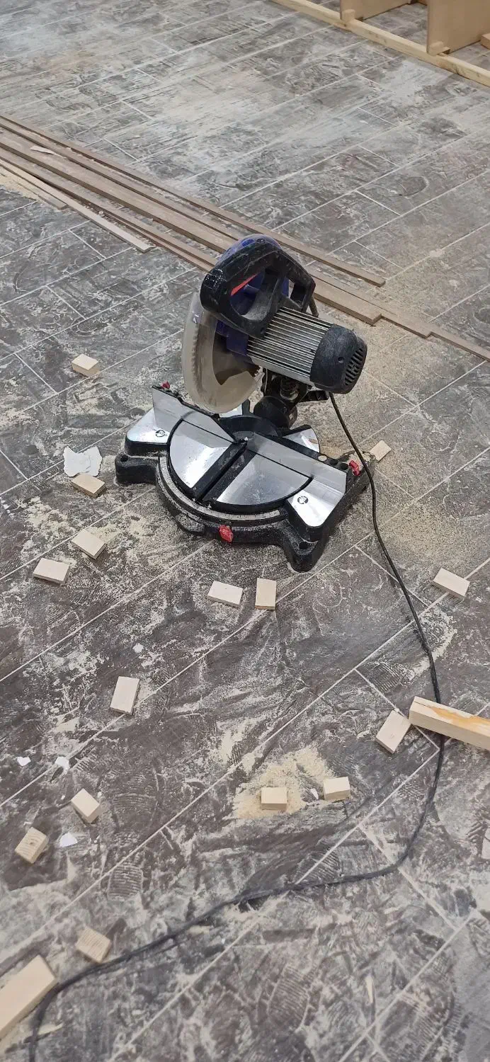 فارسی بر هیوندای|ابزارآلات|اردبیل, |دیوار