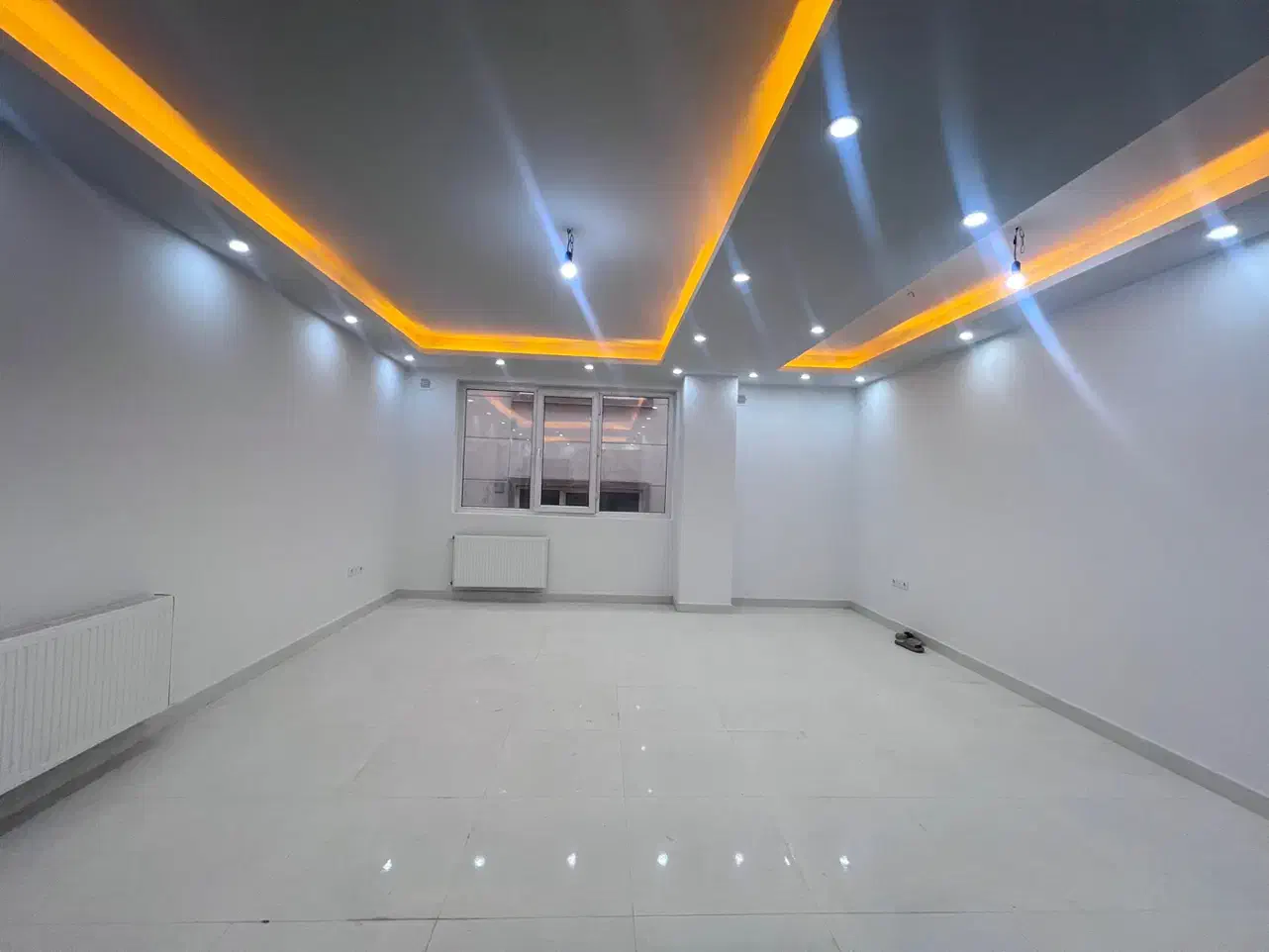 ۹۳متر دو خواب کلید نخورده|اجارهٔ آپارتمان|پرند, فاز ۰|دیوار