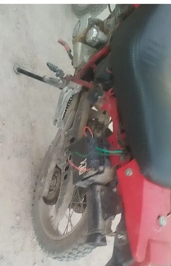 تریل|موتورسیکلت|لردگان, |دیوار