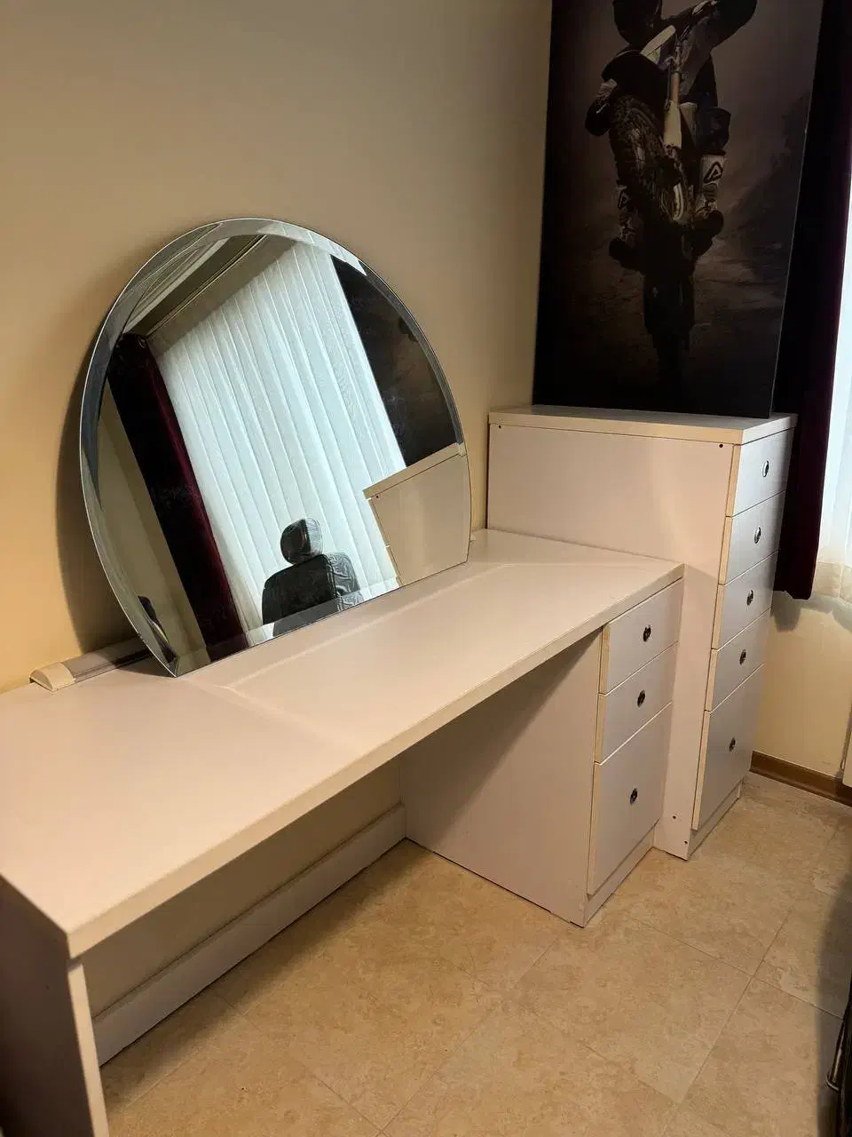 میز و ایینه و دراور|جاکفشی، کمد، دراور|رشت, دیلمان|دیوار