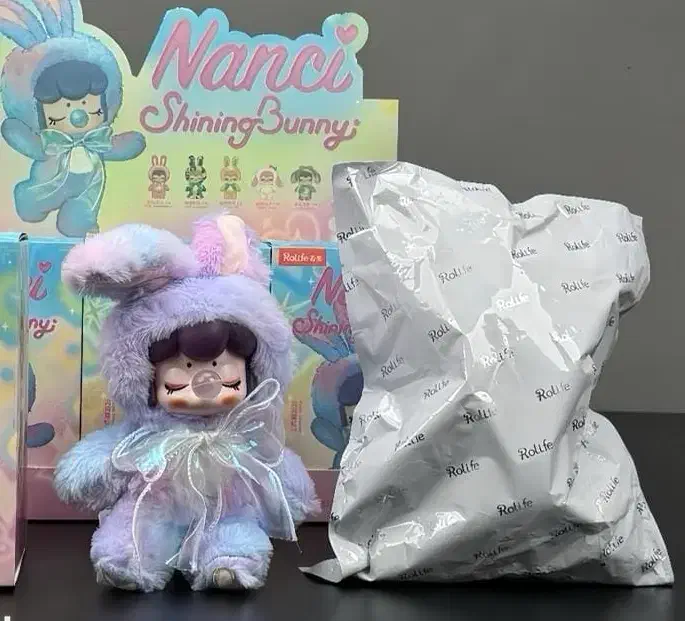 عروسک شانسی لبوبو و استیج هاچی پوپو|اسباب‌‌بازی|نیشابور, هفده شهریور|دیوار