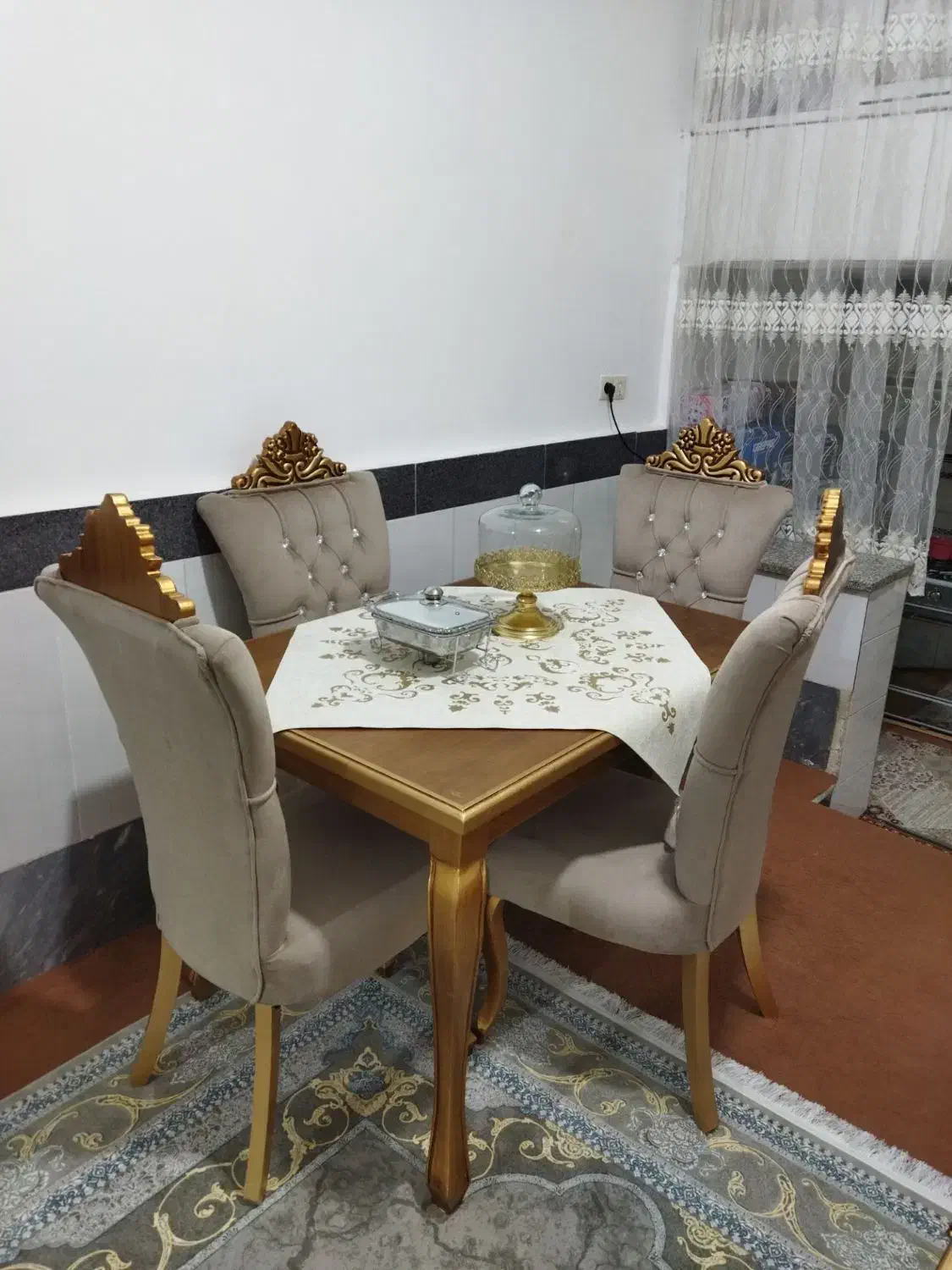 غذاخوری 4نفره سالم سالم قیمت۴میلیونو‌۵۰۰هزار|میز و صندلی غذاخوری|بهارستان, |دیوار