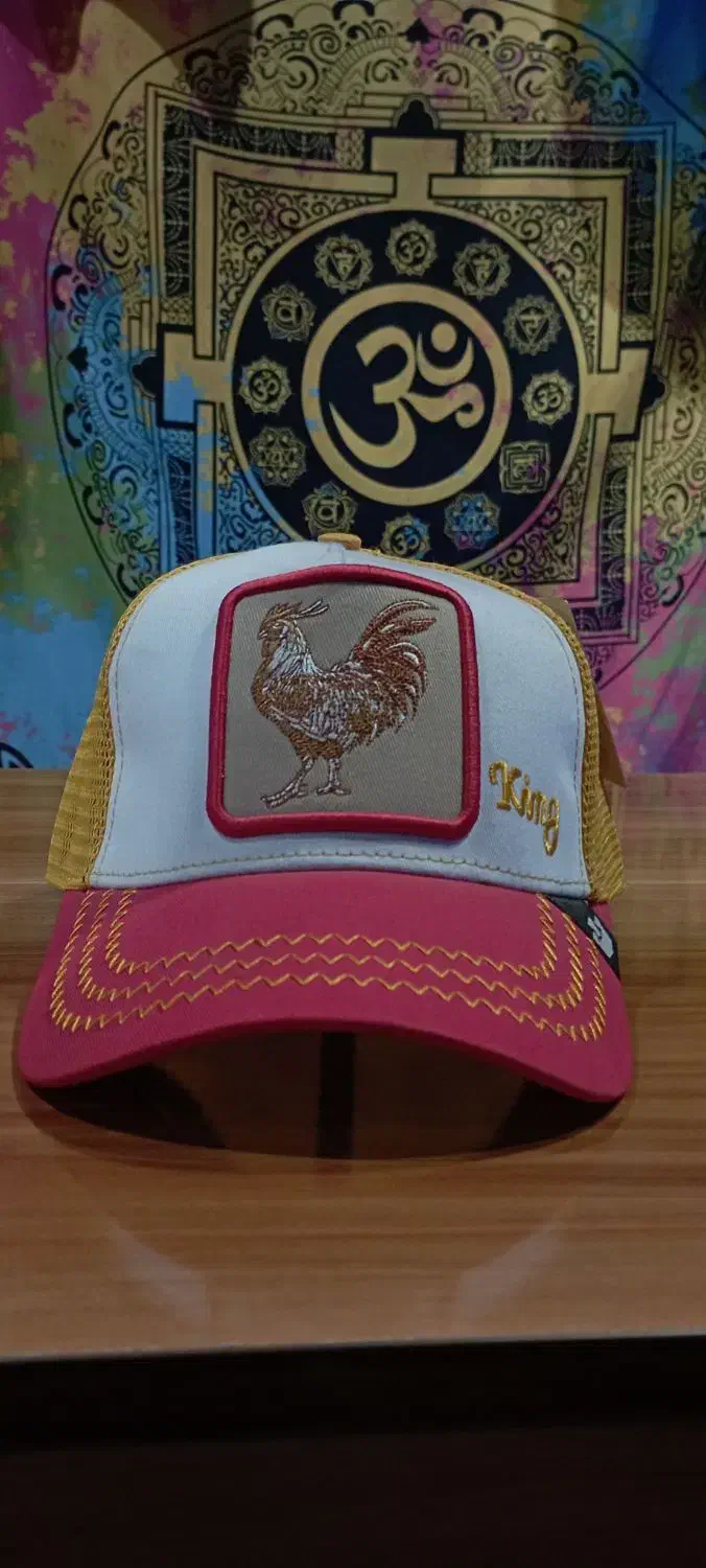 کلاه|لباس|مشهد, طلاب|دیوار