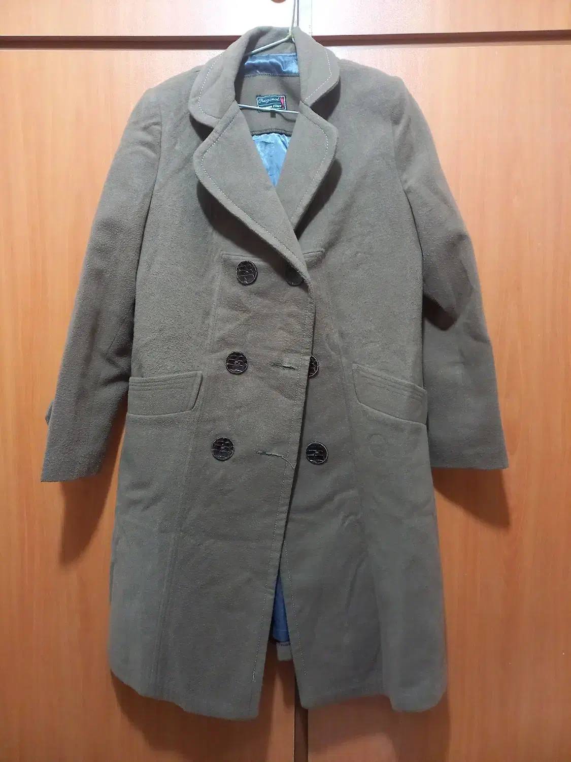 پالتو زنانه|لباس|رشت, شهرک آیت الله منتظری|دیوار