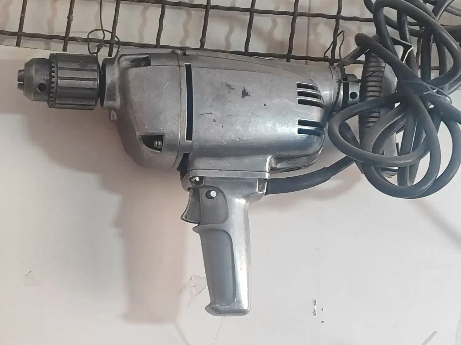 هیلتی.       فرز.        دلر.|ماشین‌آلات صنعتی|قم, شهرک امام حسین|دیوار