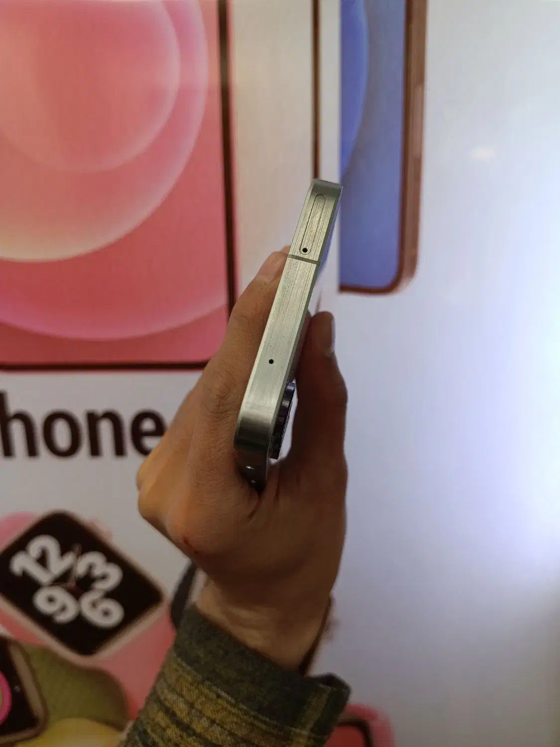 A55 128.8 ویتنام در حد|موبایل|مشهد, بهشت|دیوار