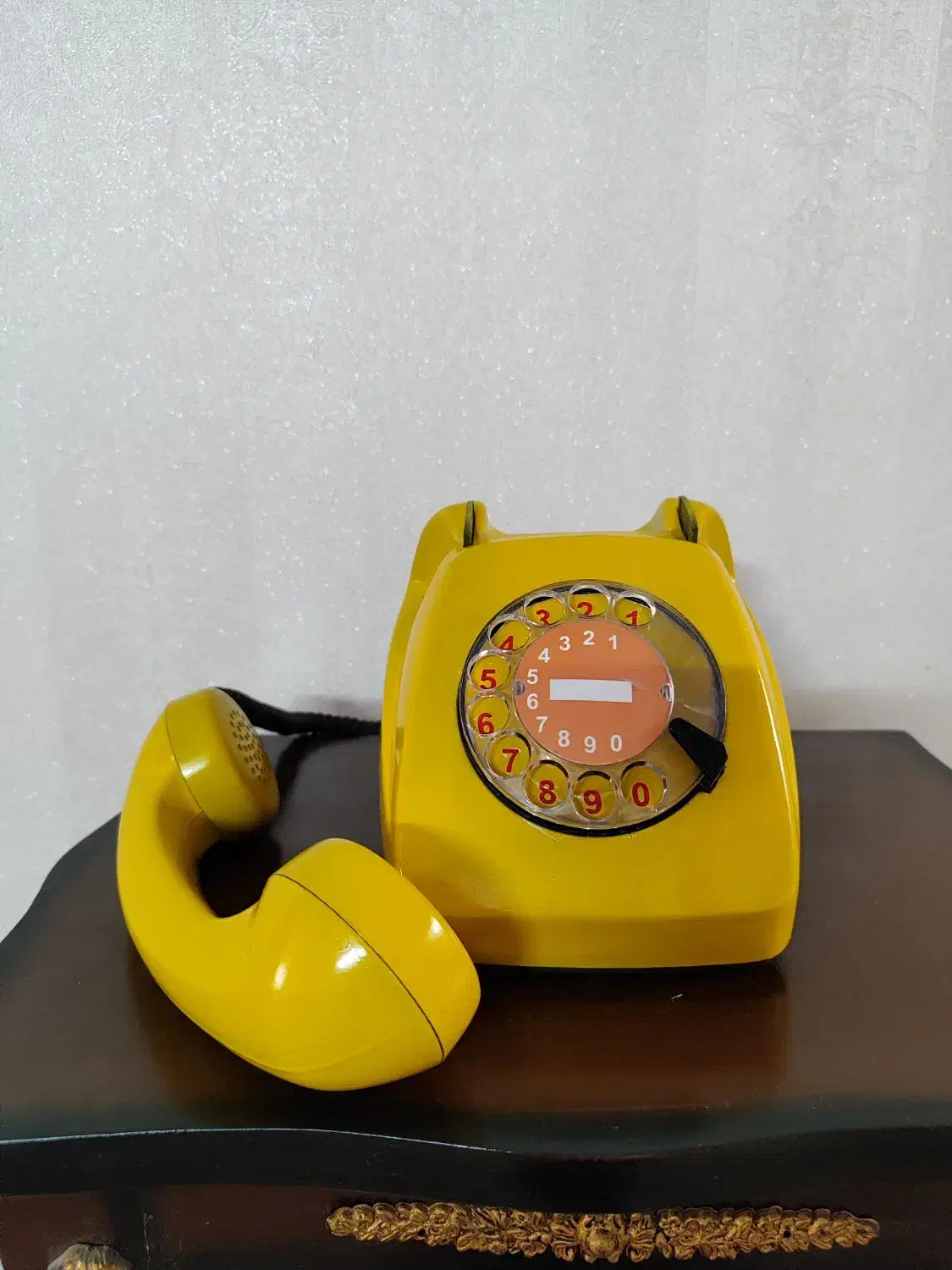 تلفن قدیمی|تلفن رومیزی|تهران, صد دستگاه|دیوار