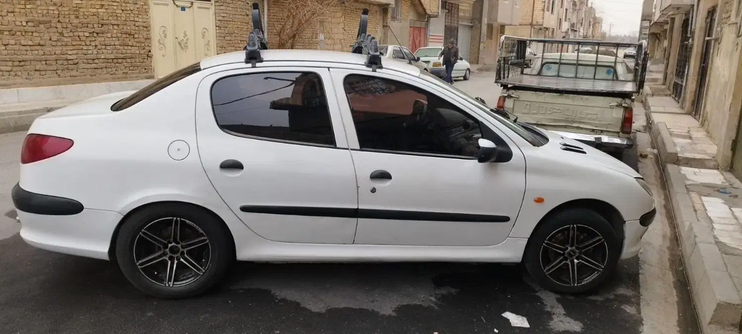 ۲۰۶ sd مدل ۹۰ v8|خودرو سواری و وانت|محمدشهر, محمدشهر|دیوار