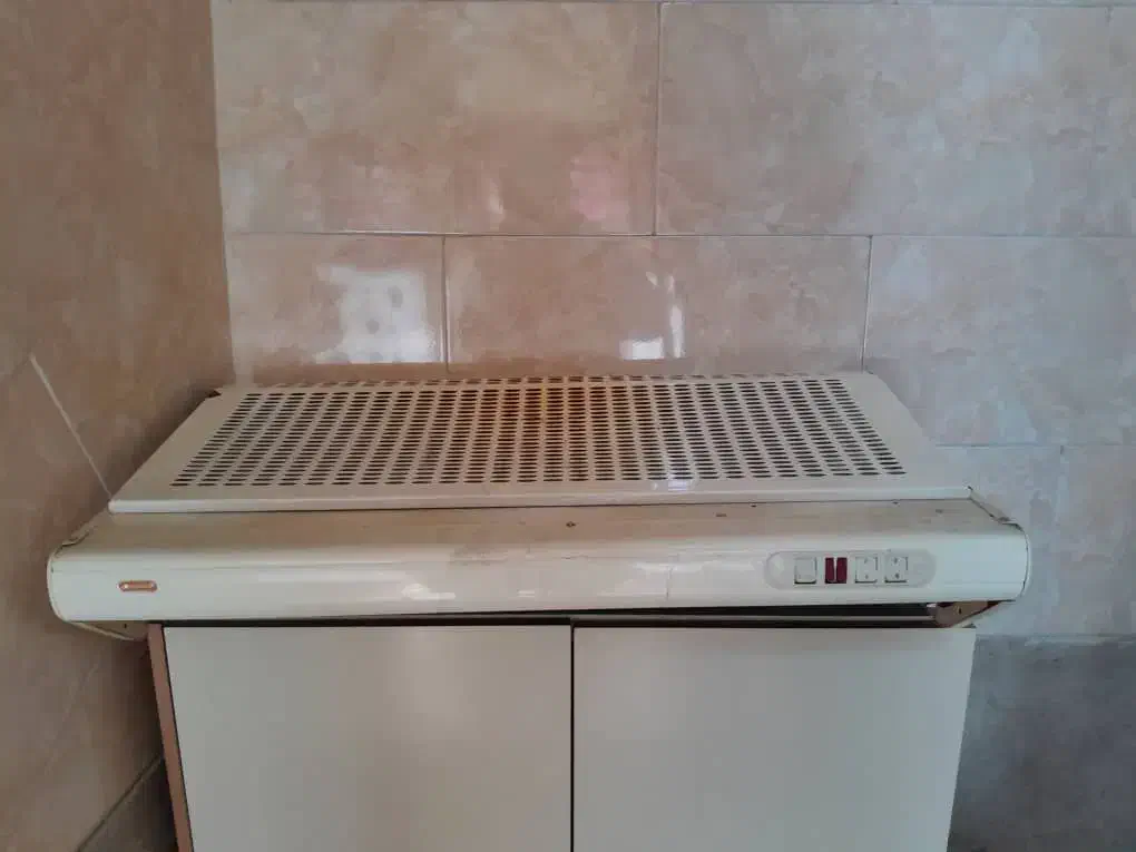 هود کن|هود|تهران, خاک سفید|دیوار