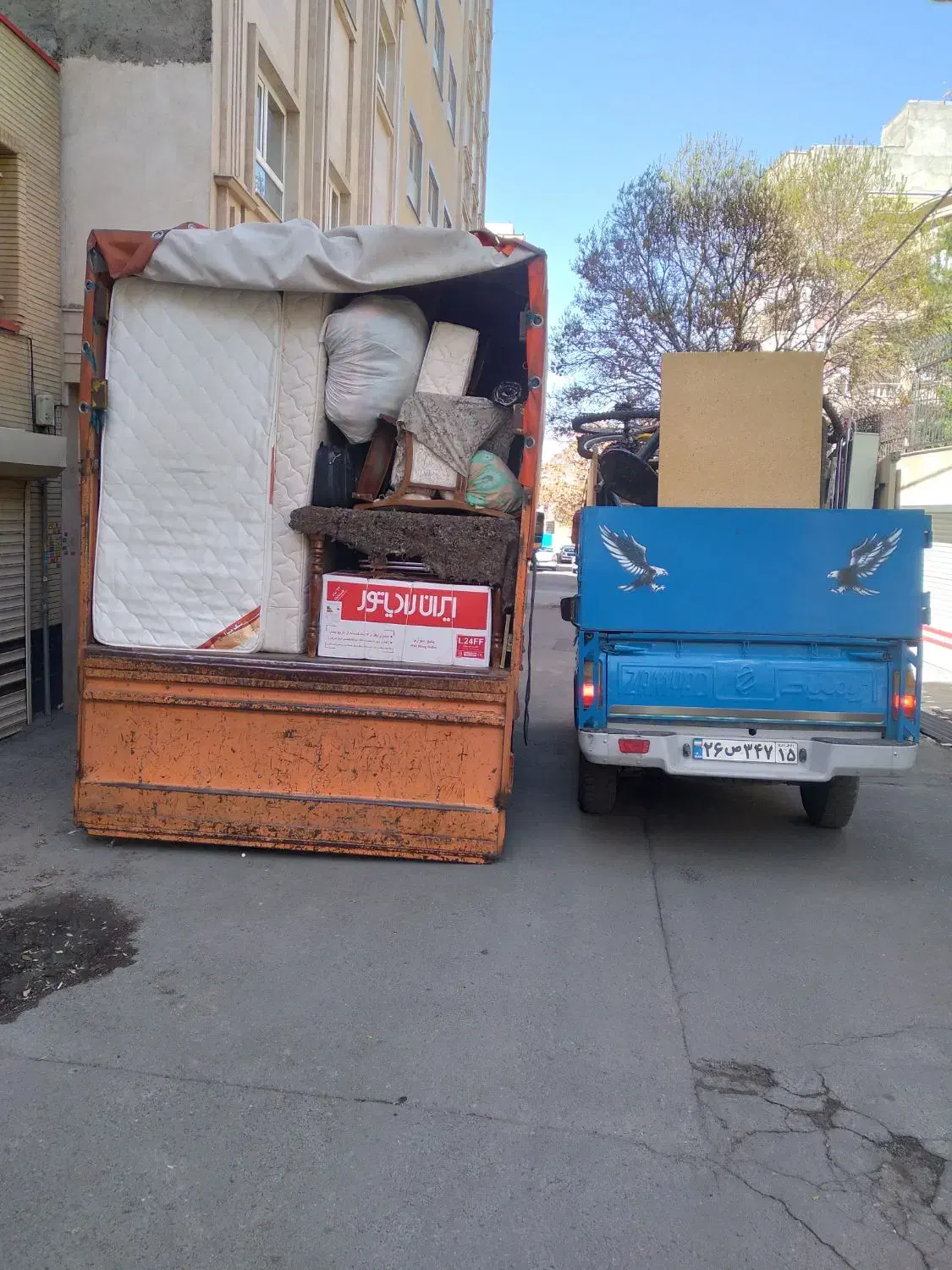 باربری حمل اثاثیه خاور ایسوزو نیسان شهری بیرون|خدمات حمل و نقل|تبریز, |دیوار