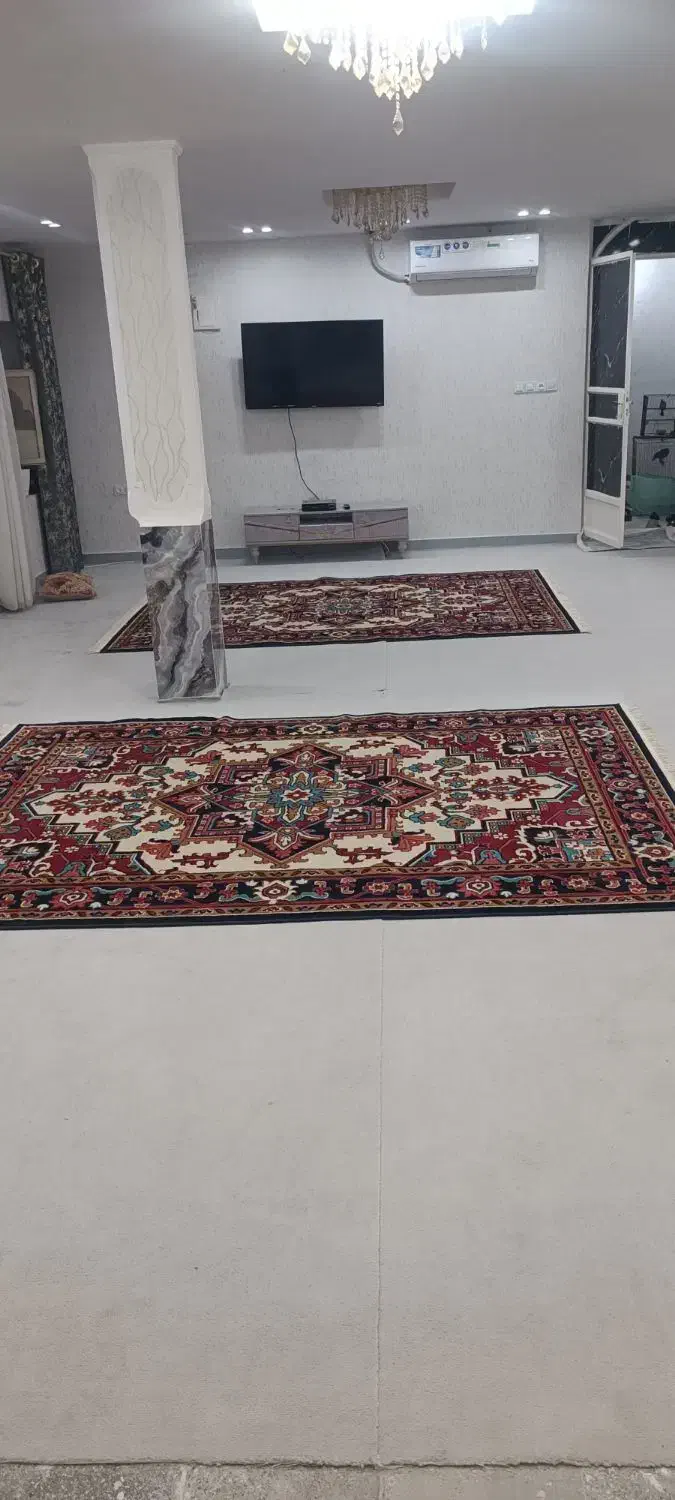 فروش پالاز موکت و دو عدد قالی نه متری|موکت|خرمشهر, |دیوار