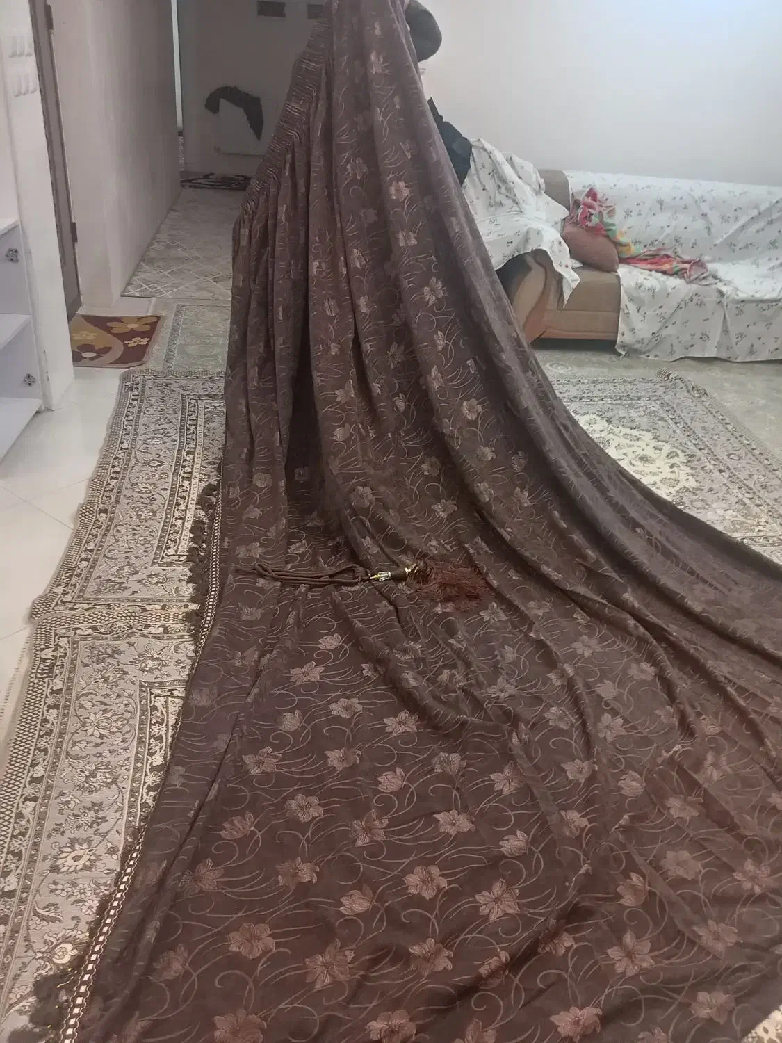 پرده|پرده، رانر، رومیزی|نیشابور, بزرگمهر|دیوار