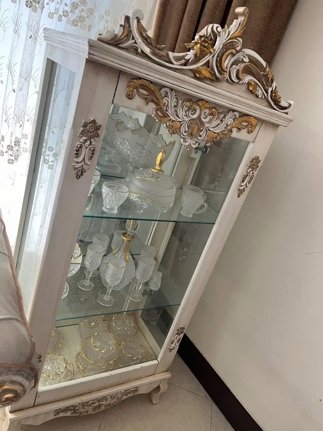 بوفه زیبا ۱۵۰۰|بوفه، ویترین، کنسول|اصفهان, شیخ اشراق|دیوار