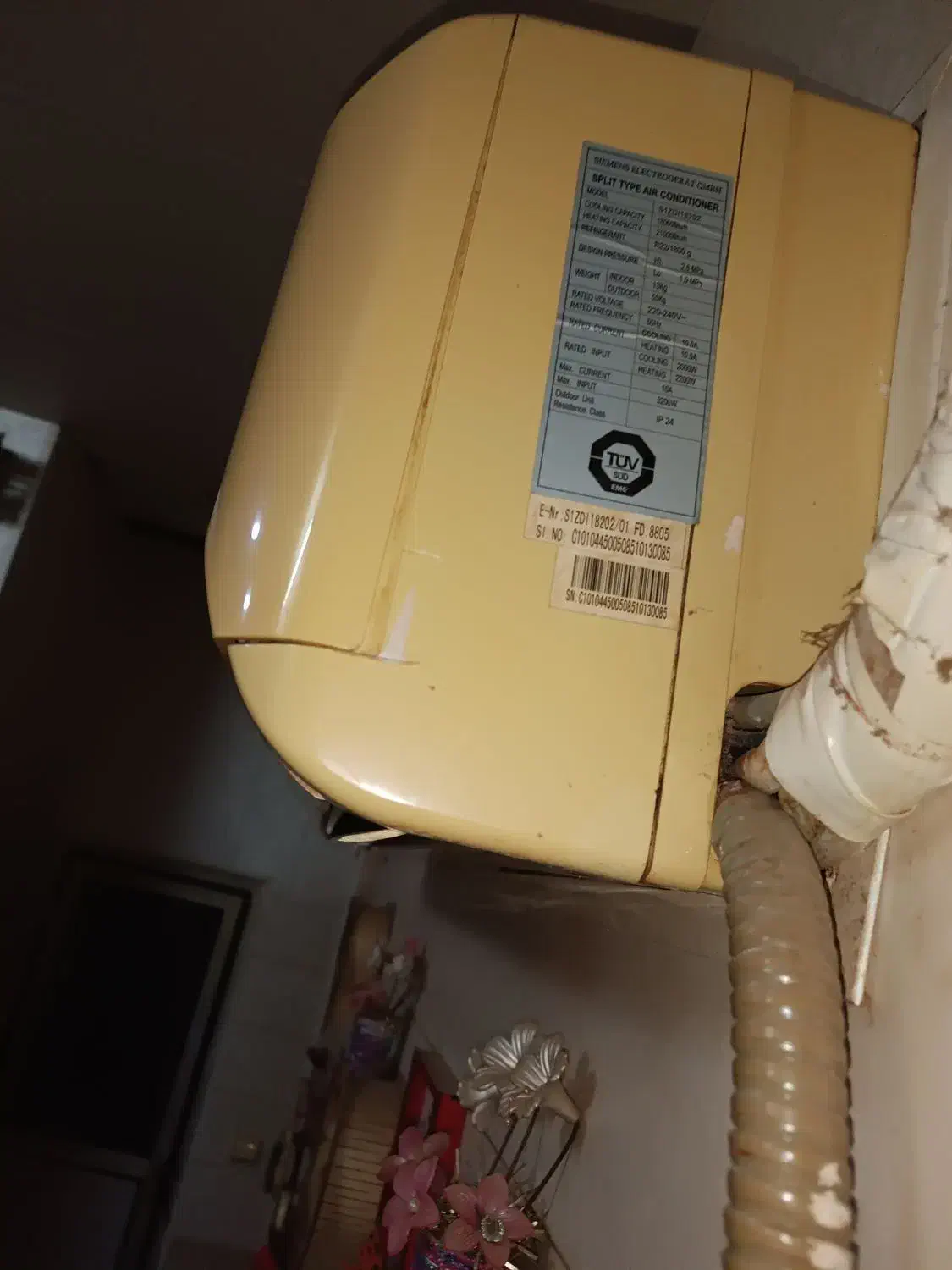 اسپیلت دیواری|کولر گازی و فن‌کوئل|زاهدان, |دیوار