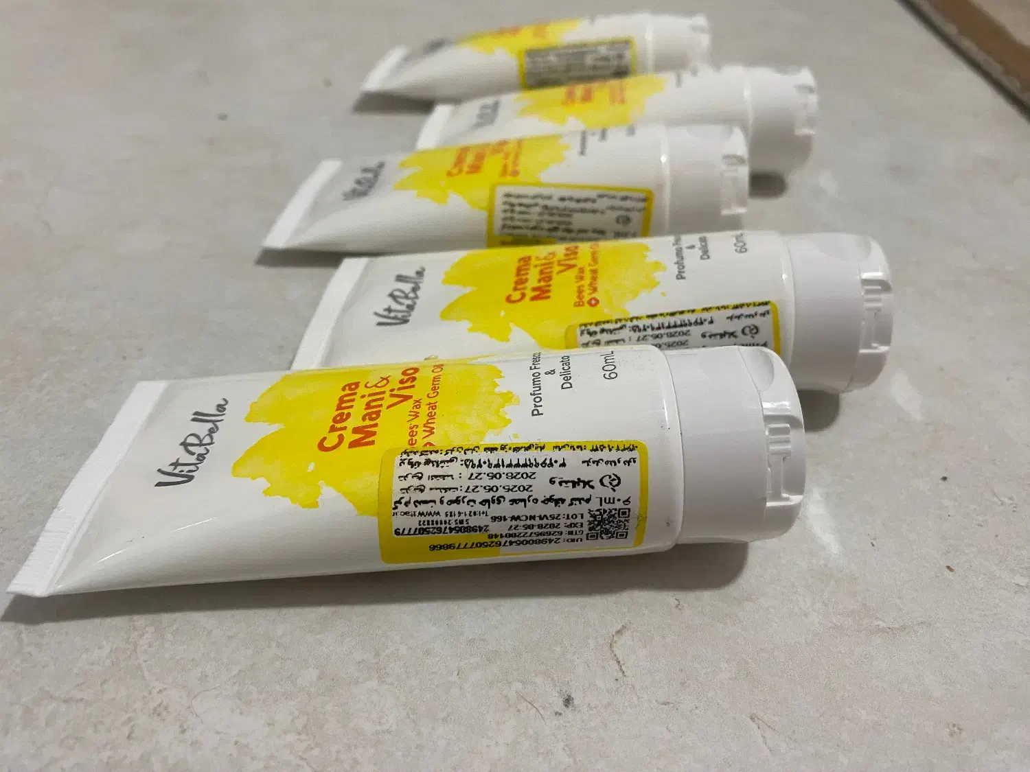 کرم جوانه گندم|آرایشی، بهداشتی، درمانی|شیراز, میانرود|دیوار