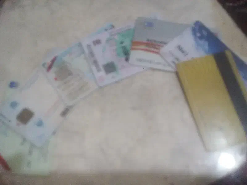 گمشده.پیداشده|اشیا|آبادان, |دیوار