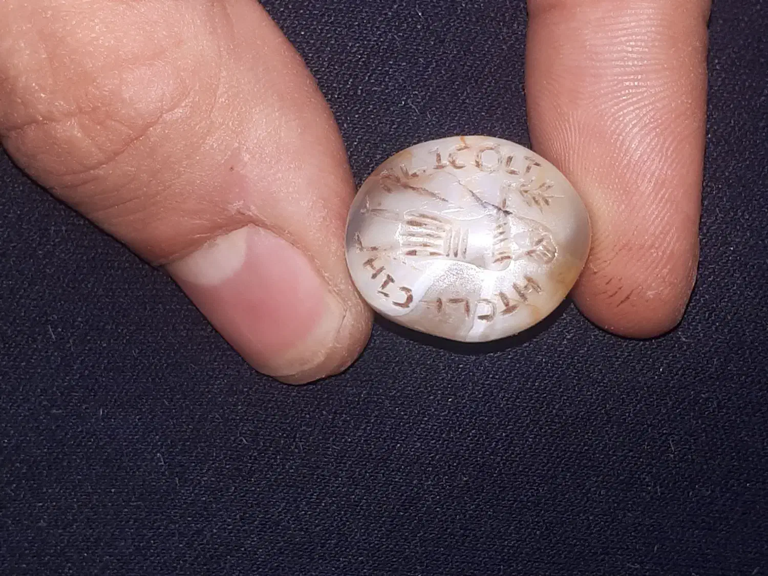 مهره پادشاهی باستانی|جواهرات|اهواز, مهرشهر|دیوار