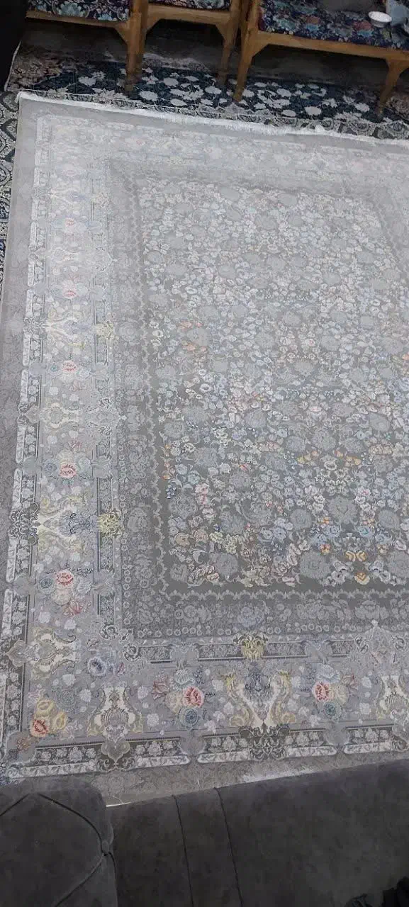 فرش 9 متری گل برجسته ابریشم نو نو استفاده نشده|فرش|قم, دروازه چوبی|دیوار