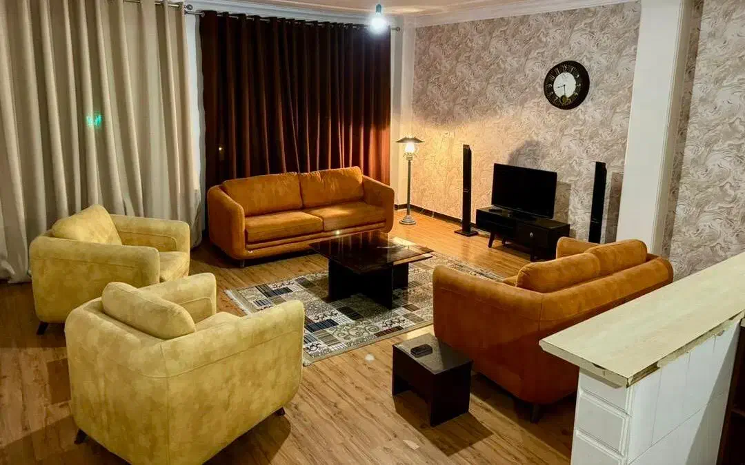 اجاره واحدهای مبله ونک جردن نمایشگاه پارکینگ|اجارهٔ کوتاه‌مدت آپارتمان و سوئیت|تهران, ونک|دیوار